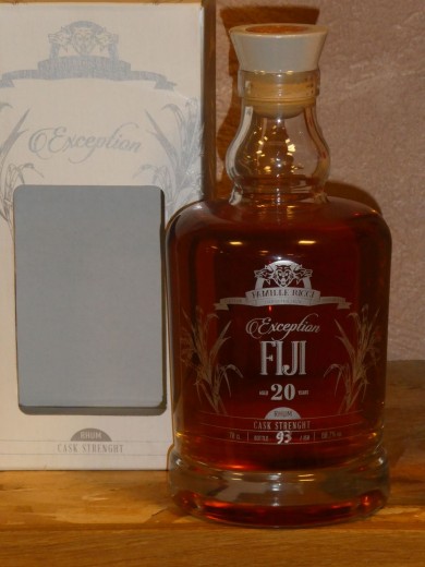 Rhum FAMILLE RICCI FIJI 20...